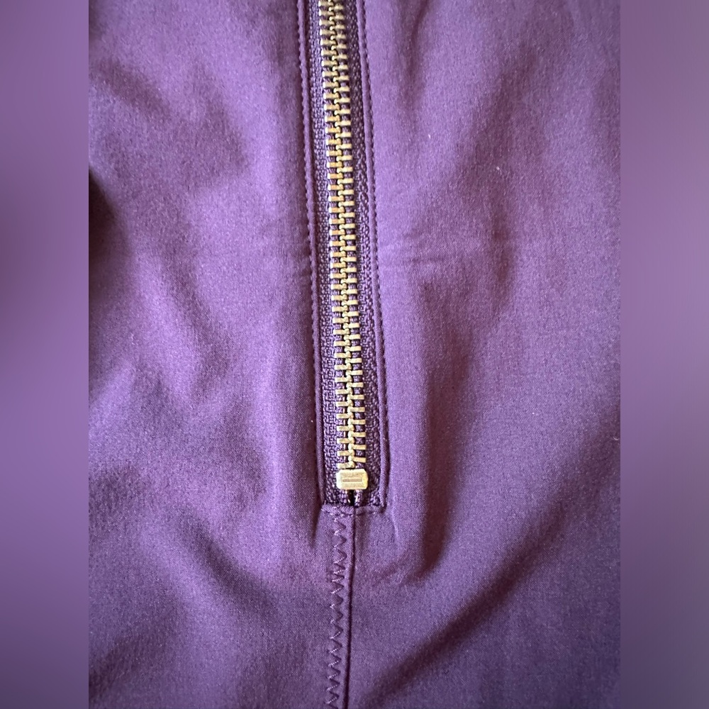 Athleta Initiative Dress, like new, modern, size XS, dark plum color - Picture 5 of 16